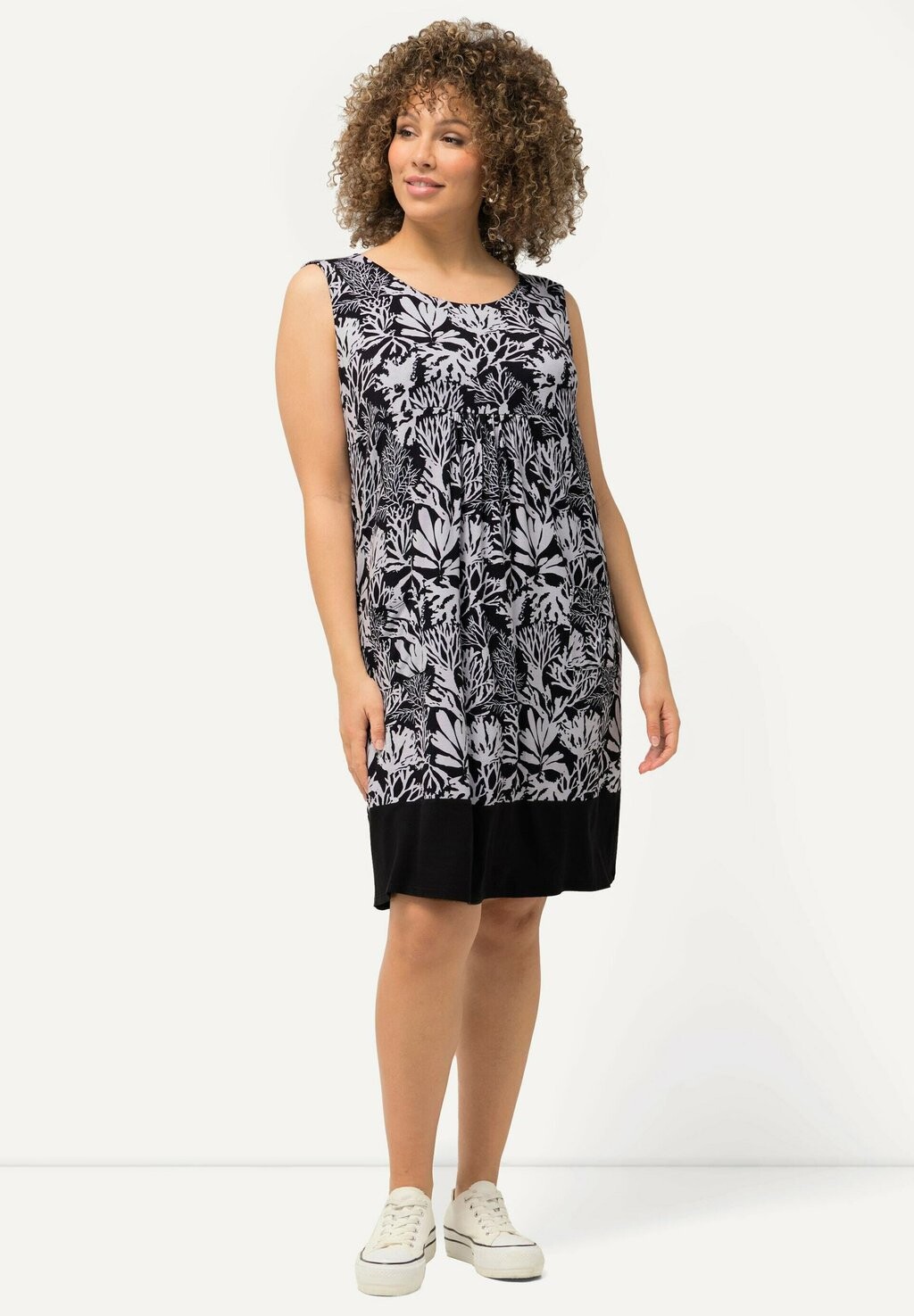 

Платье из джерси LEAF PRINT SLEEVELESS SWING Ulla Popken, черный
