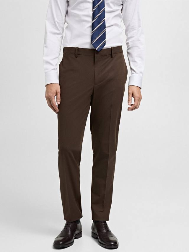 

Парижские брюки супертонкого покроя Mango, цвет Medium Brown