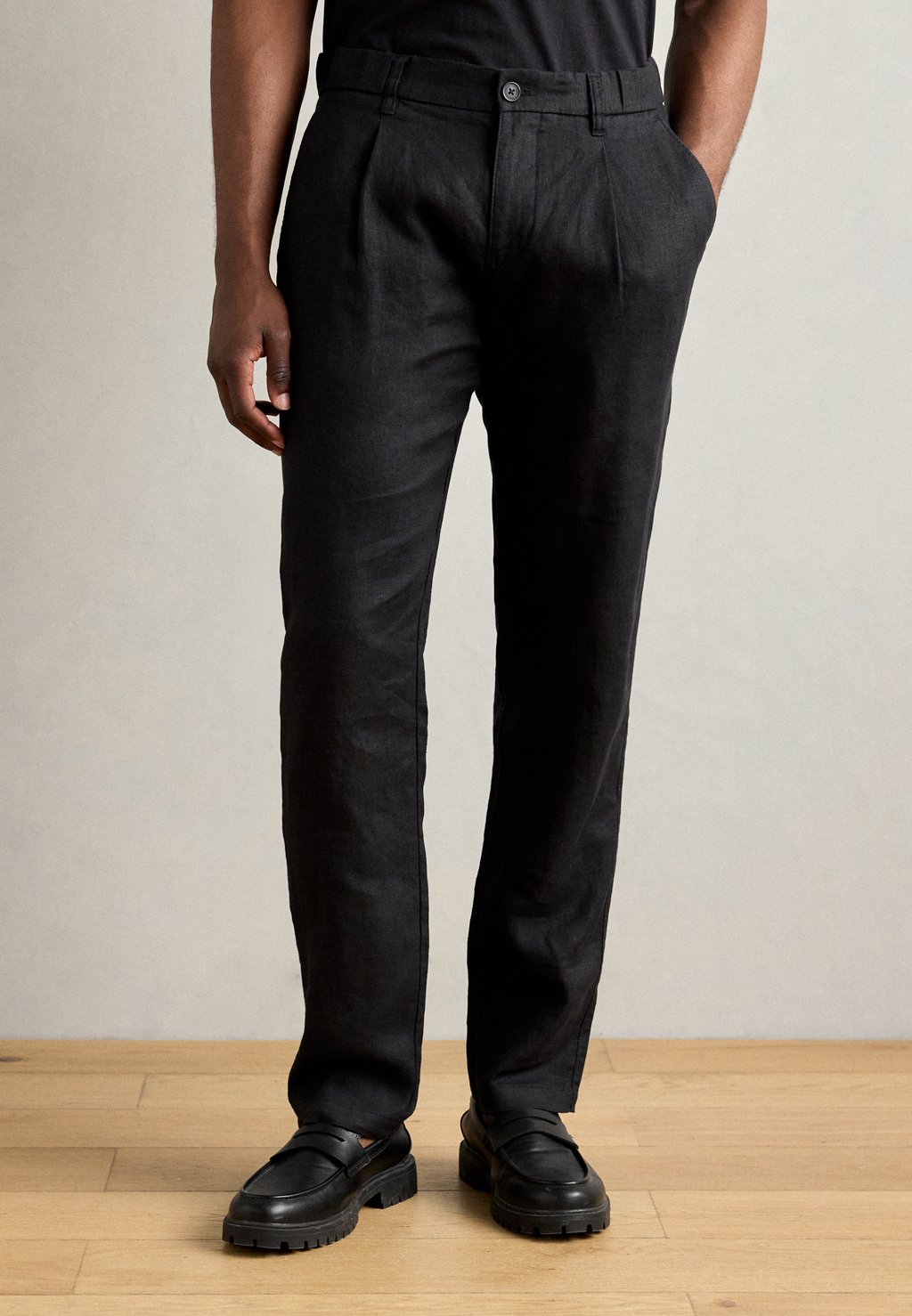 

Брюки OSBY PLEATS Marc O'Polo, черный