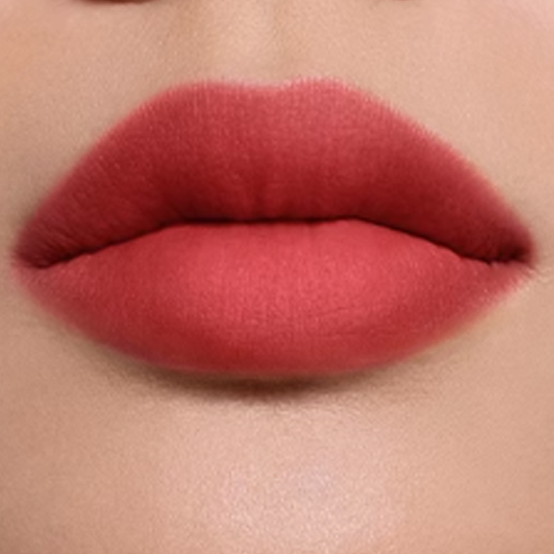 DIOR Vivid Blue Gold Fleece Mist Помады Soft Matte Natural Complexion 3.4g/3.5g — фото 3