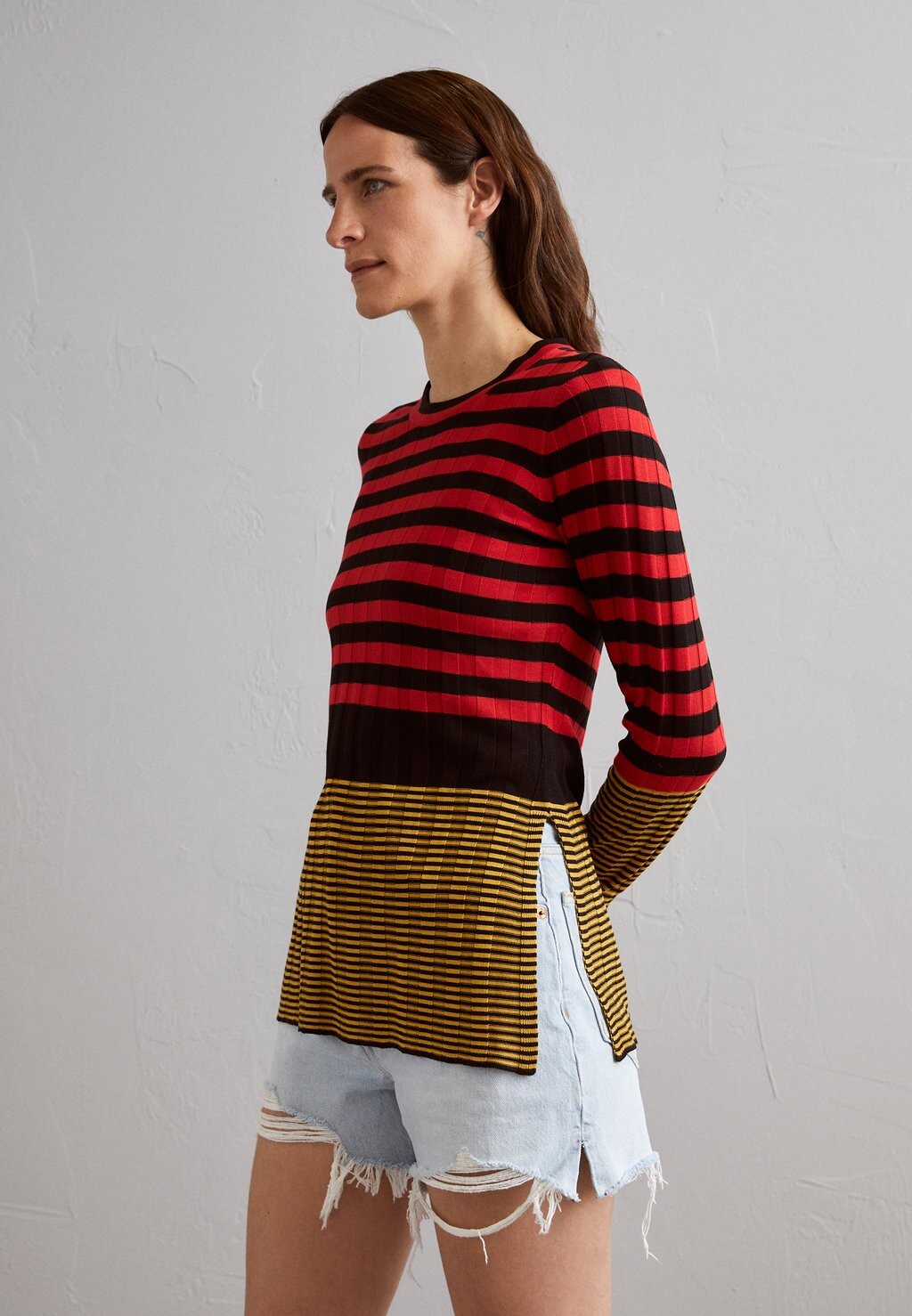 

Свитер Slinky Long Sleeve Proenza Schouler White Label, цвет cherry/golden rod/black