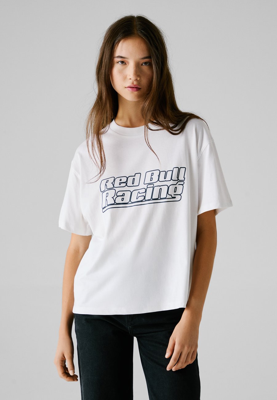 

Футболка Red Bull Racing x Pepe Jeans MODERN MOTO TEE, White