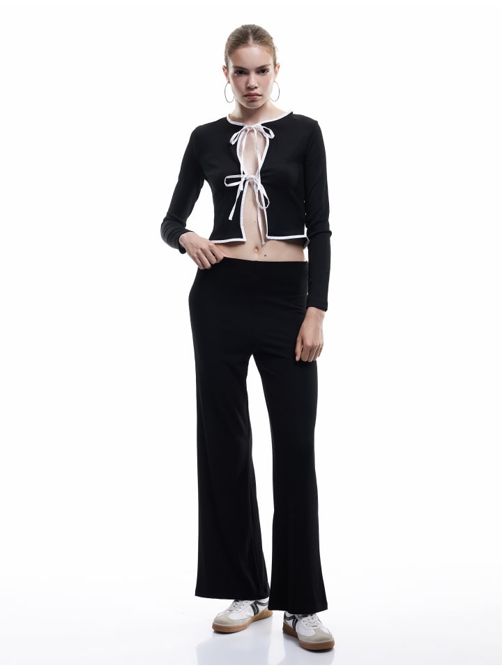 

Брюки черного цвета KOTON