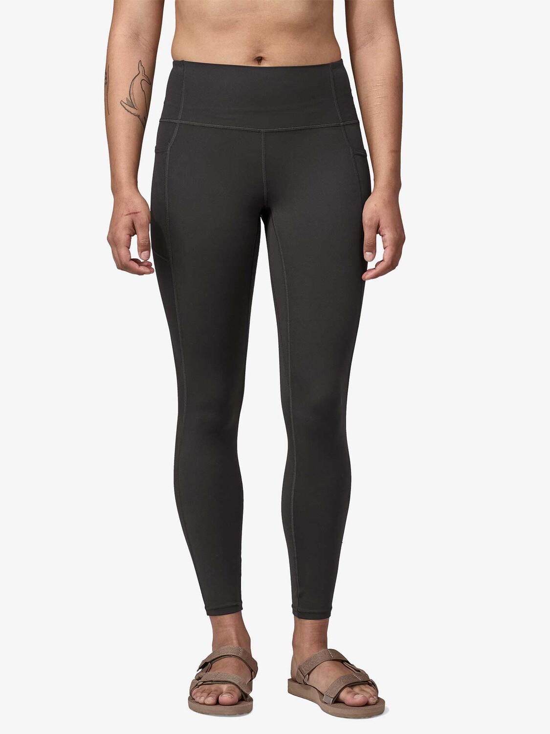 

Тайтсы Patagonia W's Maipo 7/8 Stash Tights, черный