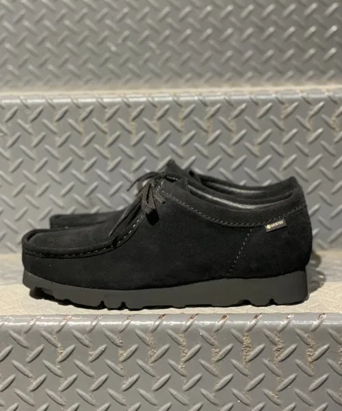 Унисекс мокасины Clarks Wallabee GTX из замши с мембраной Gore-Tex чёрные