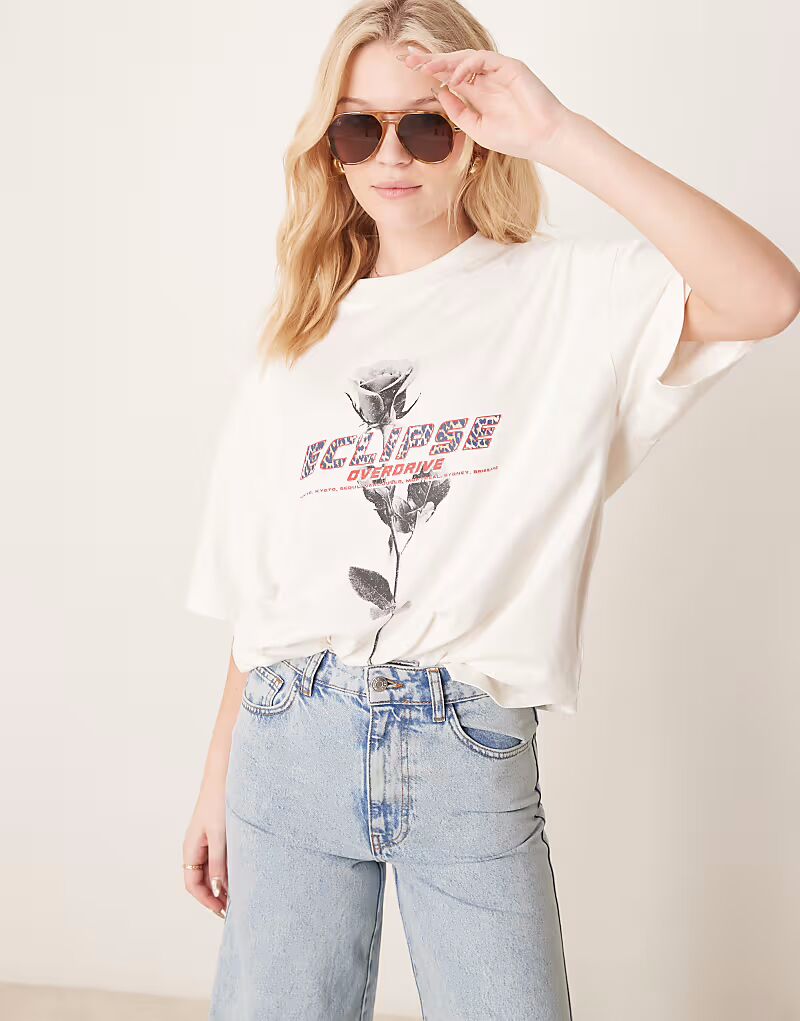 

Футболка оверсайз ASOS DESIGN с изображением розы
