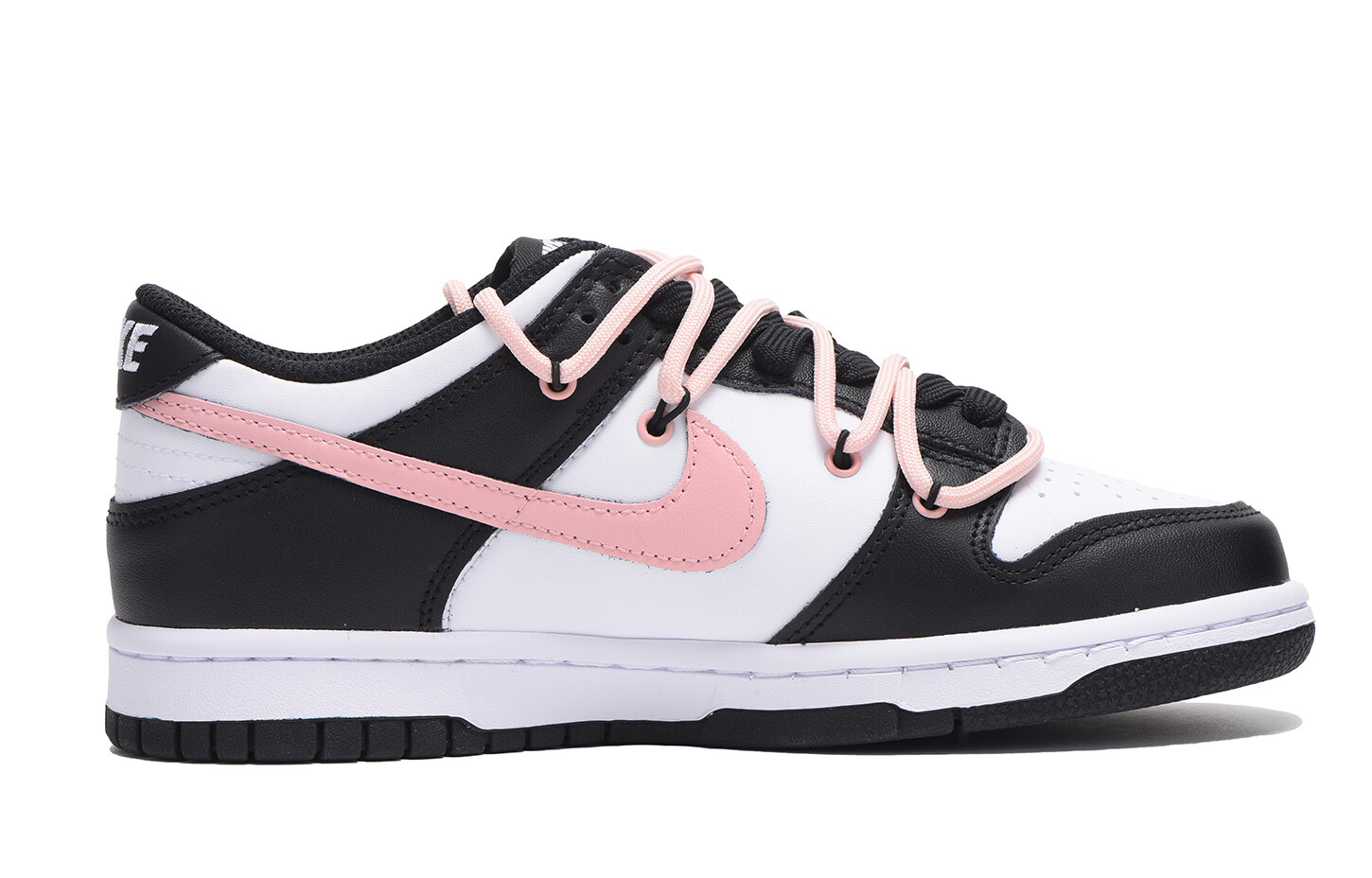 

Кроссовки Nike Dunk Skateboard Shoes Women's Low-Top Black