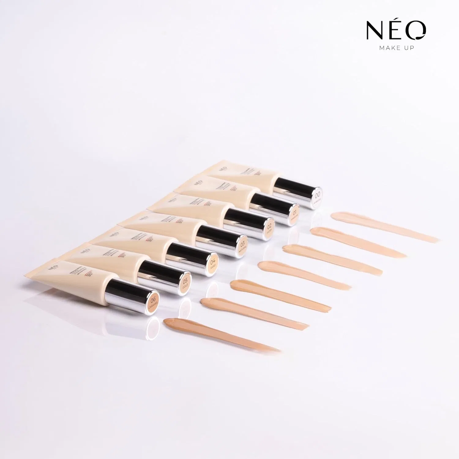 Тональная основа Neo Make Up «Intense Serum Cover Foundation» №03 Natural, 30 мл Néo Make Up, 03 Natural — фото 3