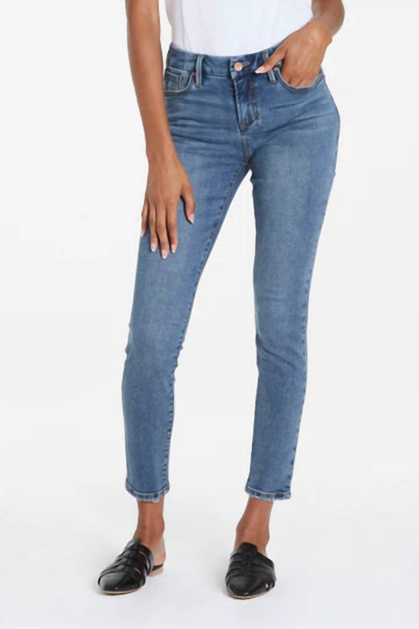 

Джинсы Gisele средней посадки Skinny в Atmore DEAR JOHN DENIM