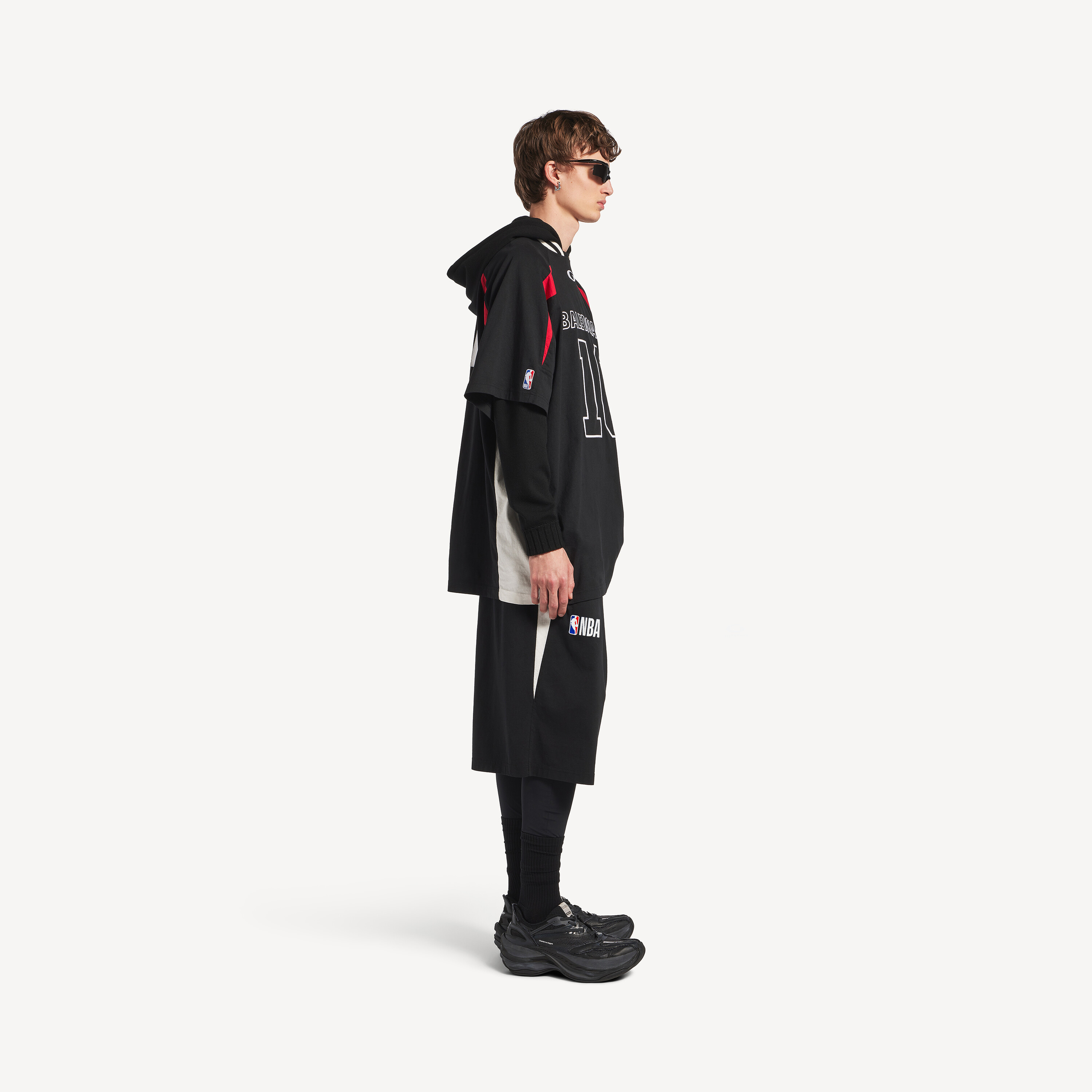 Мужские шорты для тренировок Balenciaga | Коллаборация с NBA, черно-белые, серый — фото 3