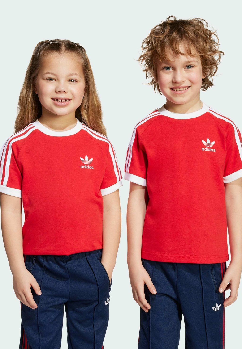 

Футболка с принтом 3STRIPES TEE Adidas Originals, красный