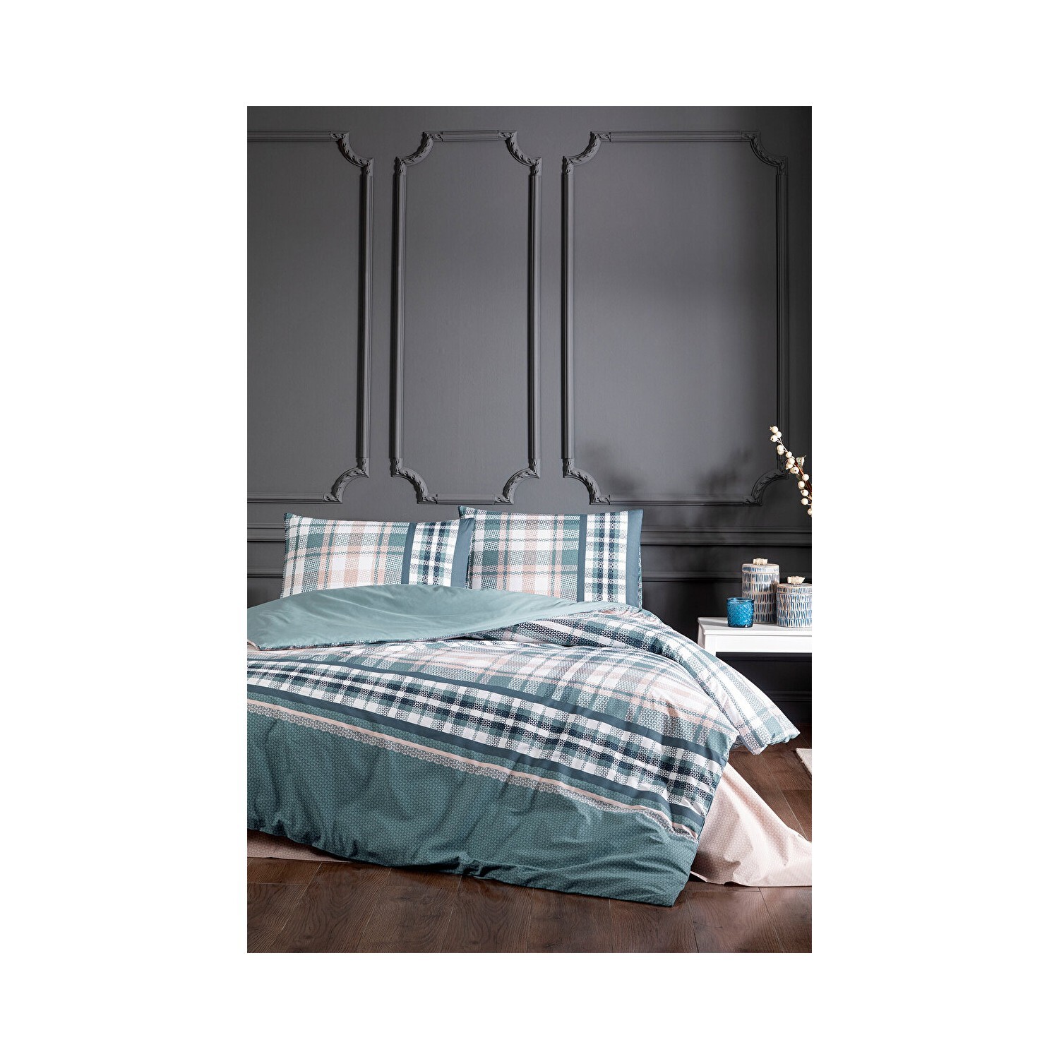 

Комплект постельного белья Floretta Blue Madras