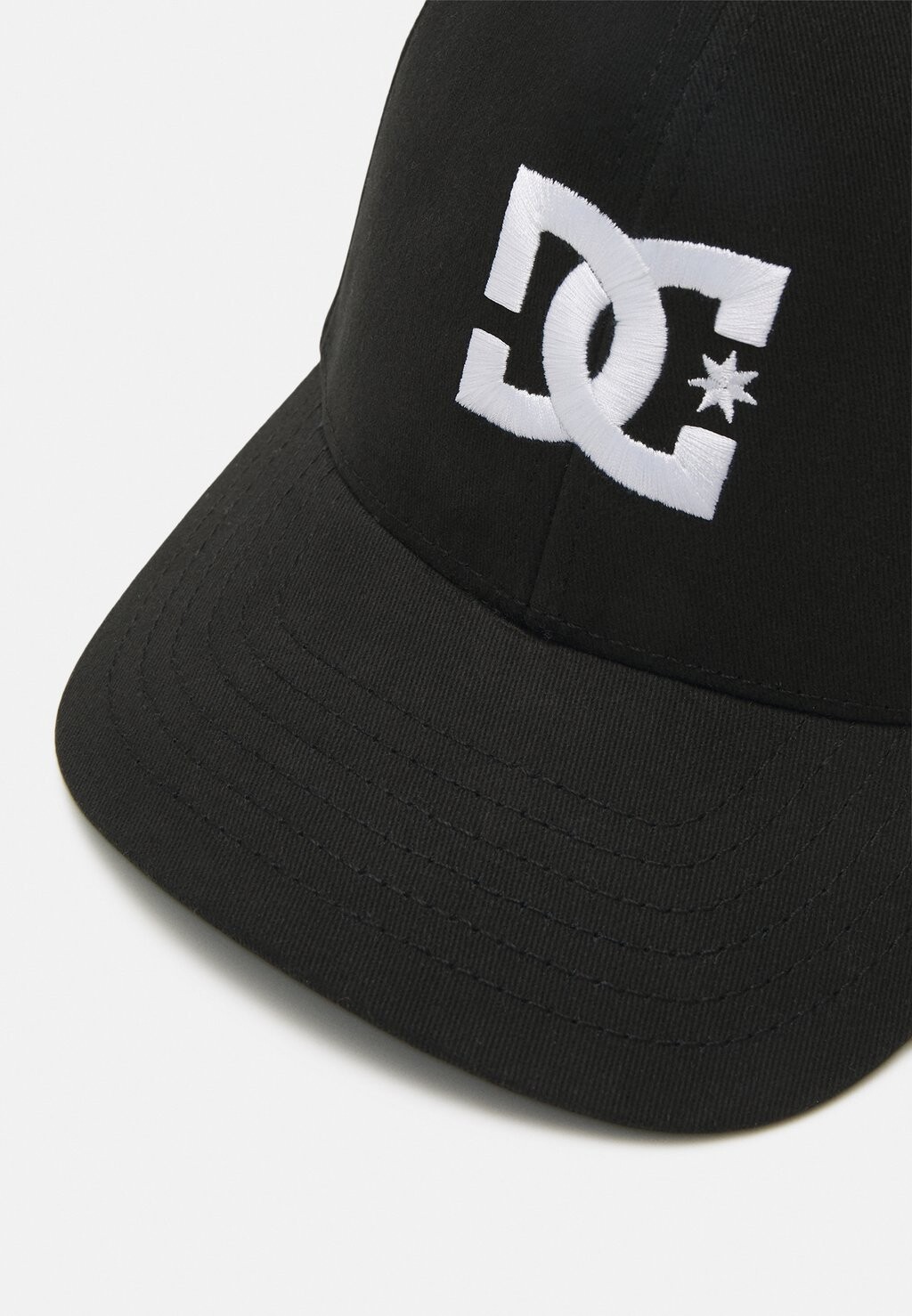 

Бейсболка STAR BOY UNISEX DC Shoes, черный