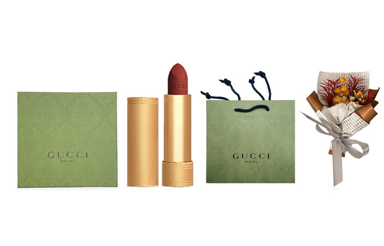 

Набор матовой помады из трех штук с сухоцветами Pouring Color, легко растушевывается, стойкий макияж GUCCI