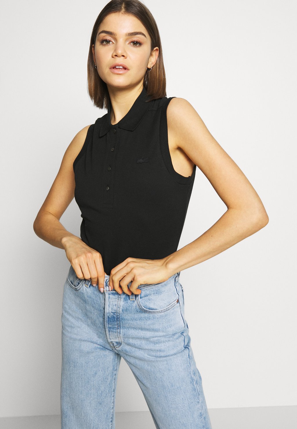 Поло Lacoste SLEEVELESS SLIM FIT, черное — фото 4