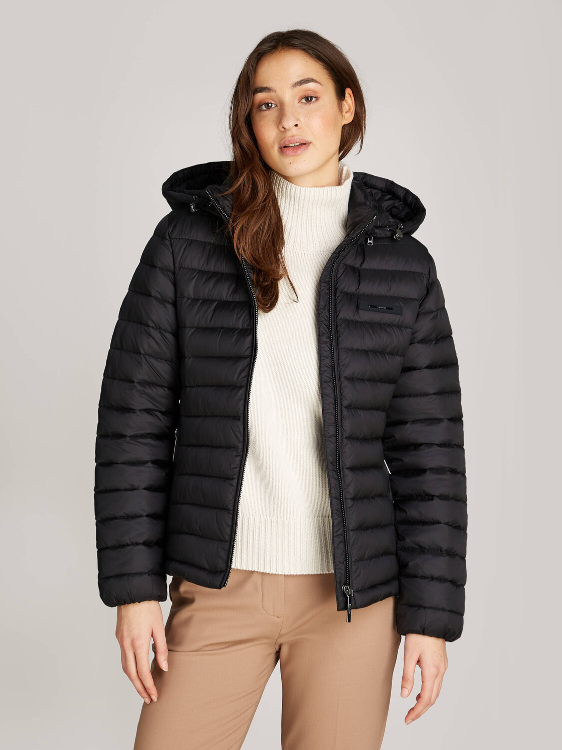 

Куртка Calvin Klein Regular Fit, черный