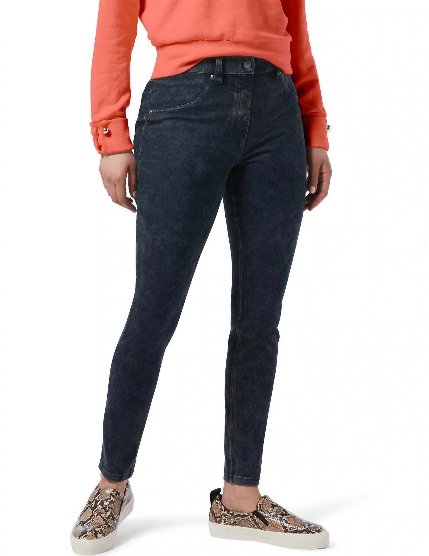 

Женские ультрамягкие леггинсы Curvy Denim с высокой талией в цвете Stormy Blue Wash HUE