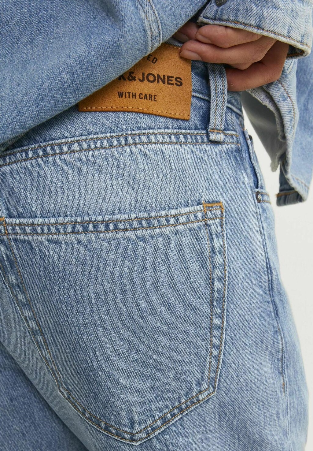 

Джинсы свободного кроя JJICHRIS JJCOOPER Jack & Jones, синий деним