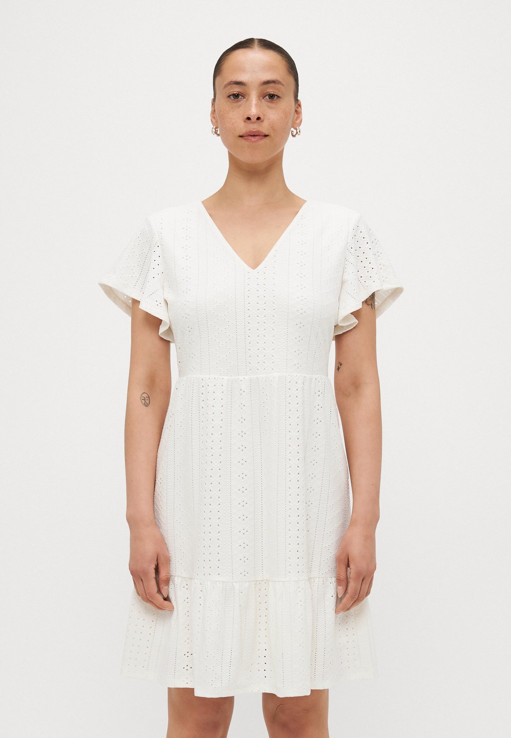 

Платье из джерси ONLSANDRA V NECK DRESS ONLY Petite, кремовый