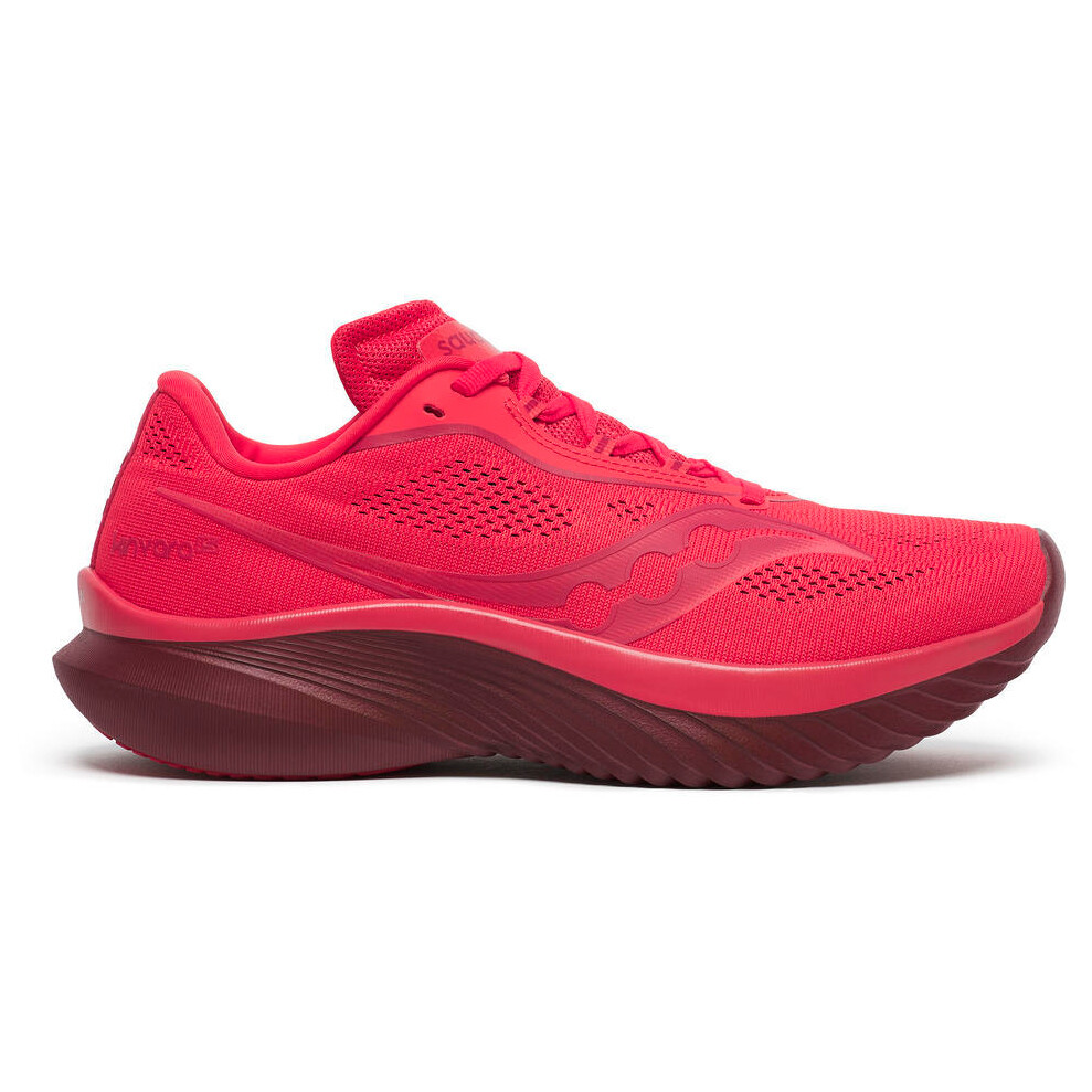 

Кроссовки Saucony Kinvara 15, цвет Cayenne/Currant