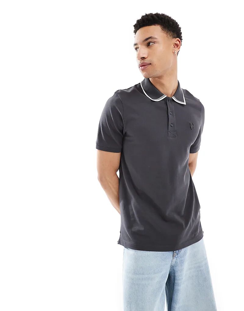 

Рубашка-поло Lyle & Scott с отделкой высочайшего качества в цвете «серый металлик»