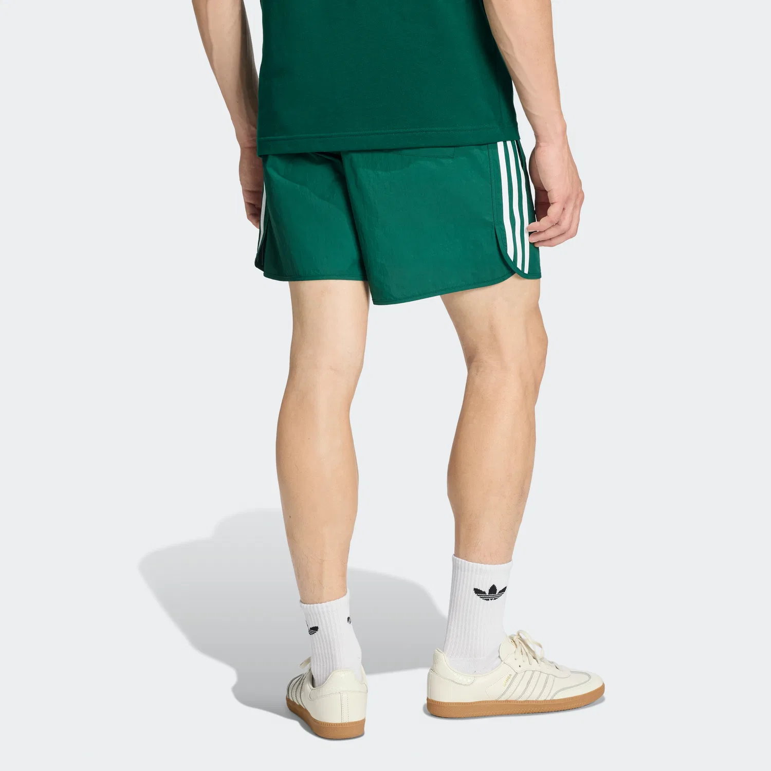 Мужские шорты Sprinter цвета Collegiate Green от Adidas — фото 2