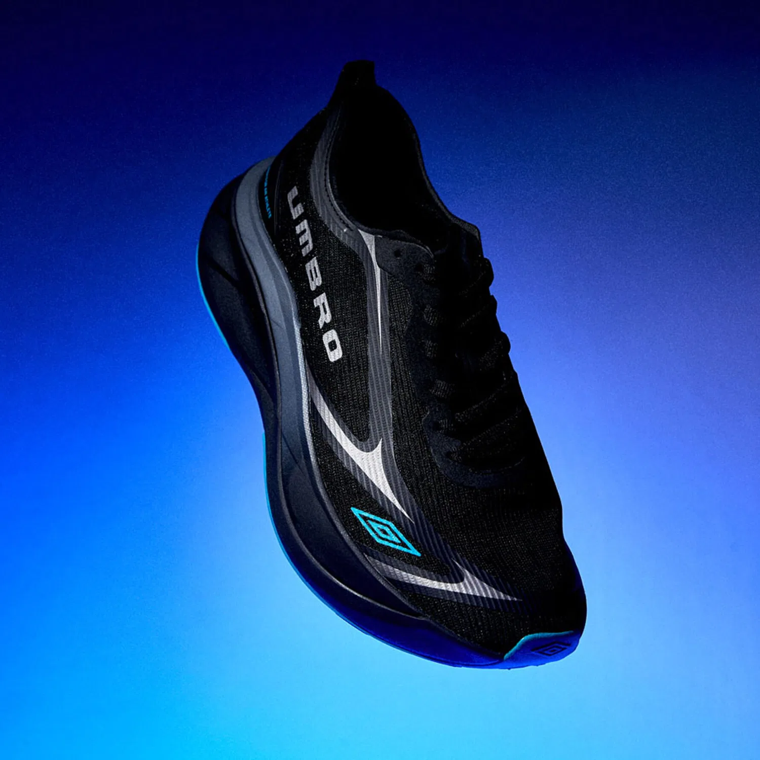 Мужские чёрные кроссовки Umbro Wished Run
