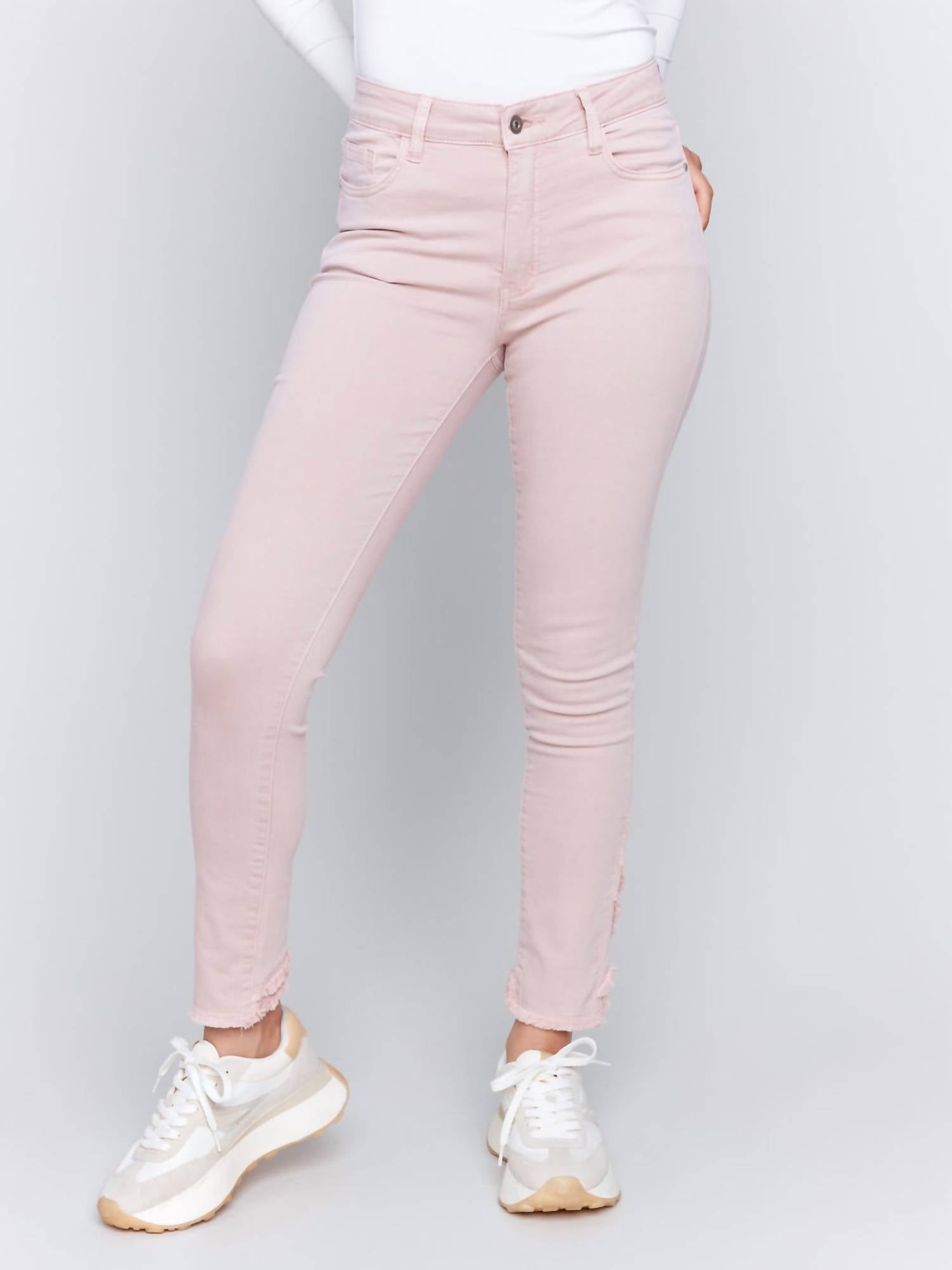 

Брюки Slim Fit Twill с бахромой и тюльпановым подолом в кварцевом цвете CHARLIE B, цвет quartz