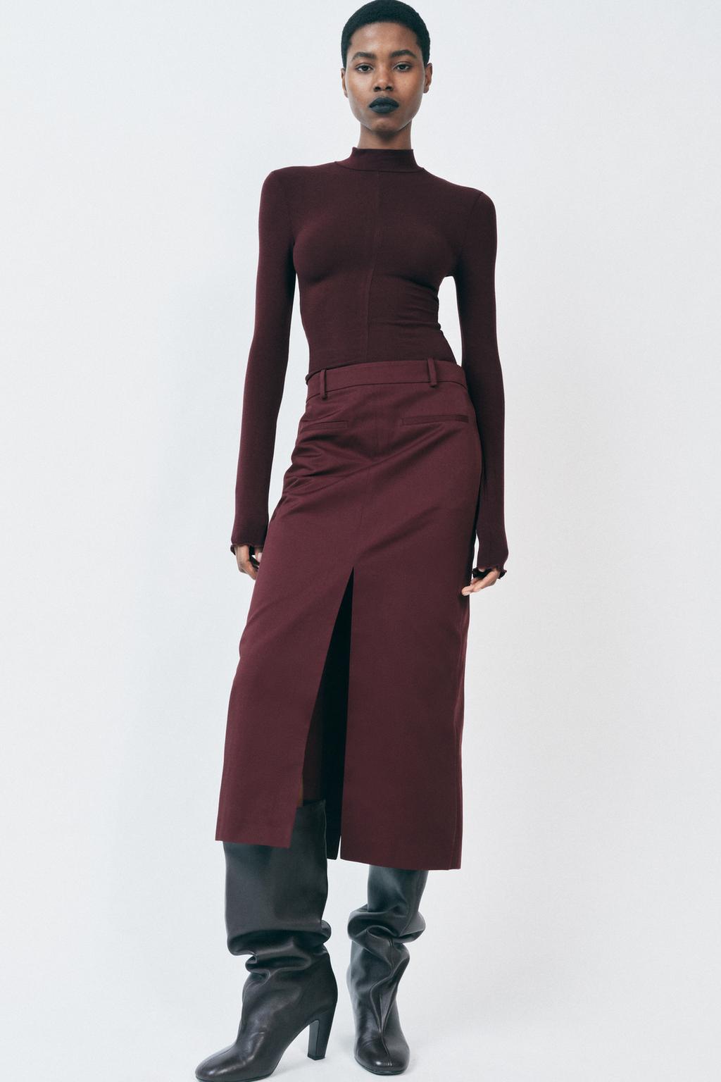 

Футболка с высоким воротом ZARA, бордовый