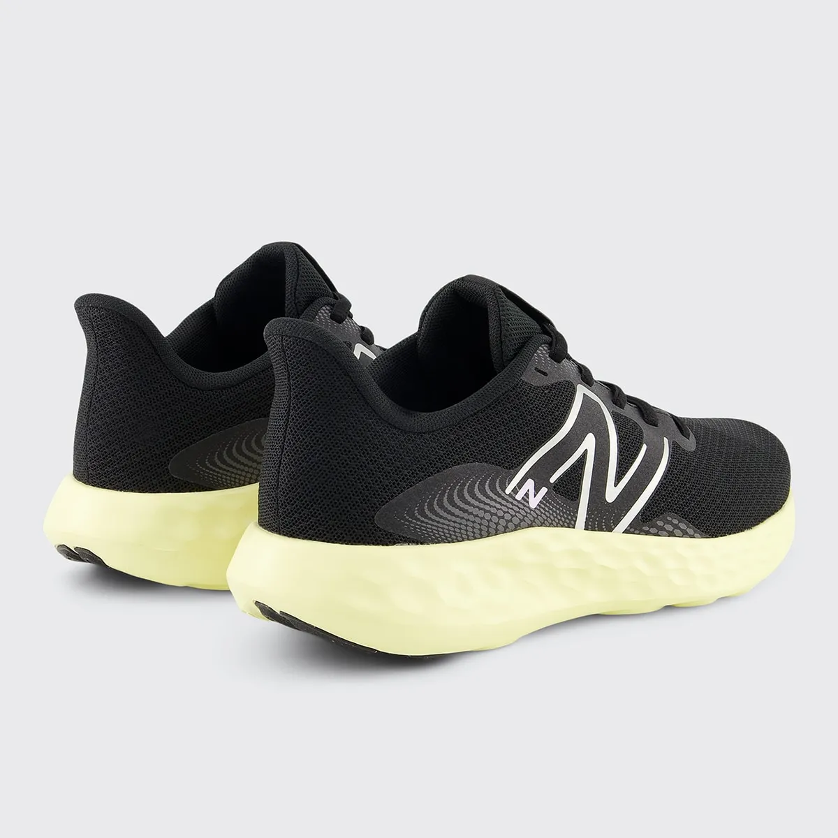 Женские кроссовки для бега 411v3 New Balance, черный — фото 3
