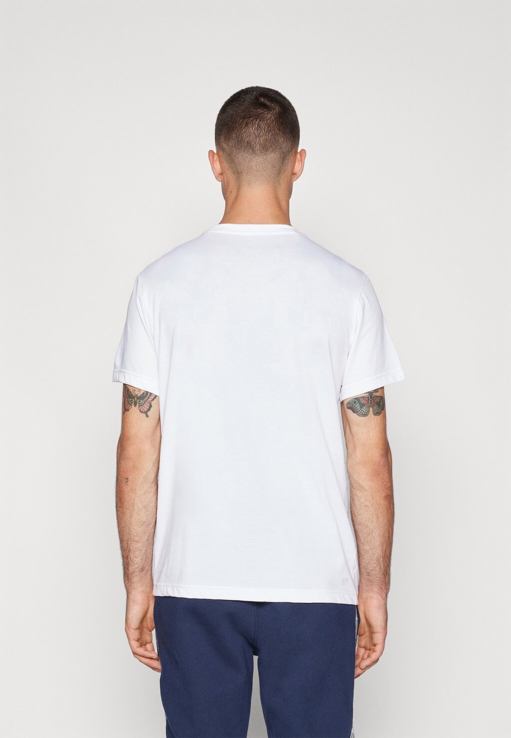 

Спортивная футболка TEE Lacoste Sport, белый