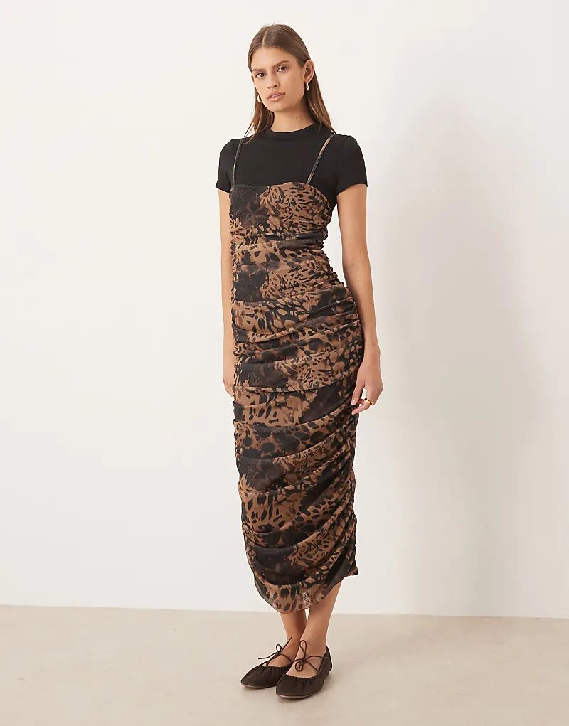 

Двухслойное гибридное платье-футболка миди ASOS DESIGN с анималистичным принтом