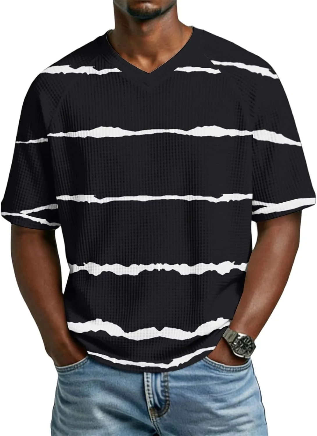 

Мужская футболка с V-вырезом и фактурной вязкой RALUEMID