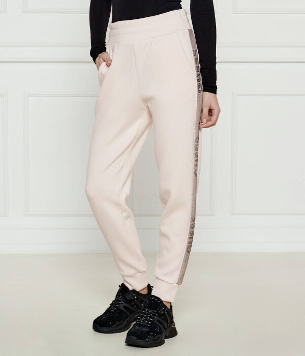 

Брюки виктуар Regular fit Guess Jeans, коричневый