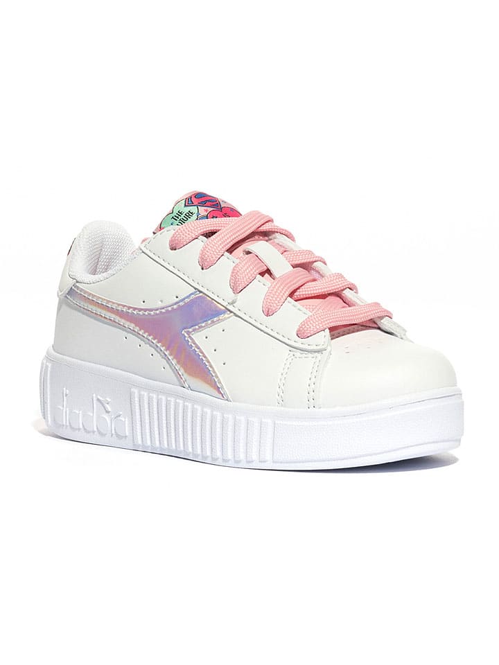 

Кроссовки на шнуровке Diadora, цвет weiß/bunt