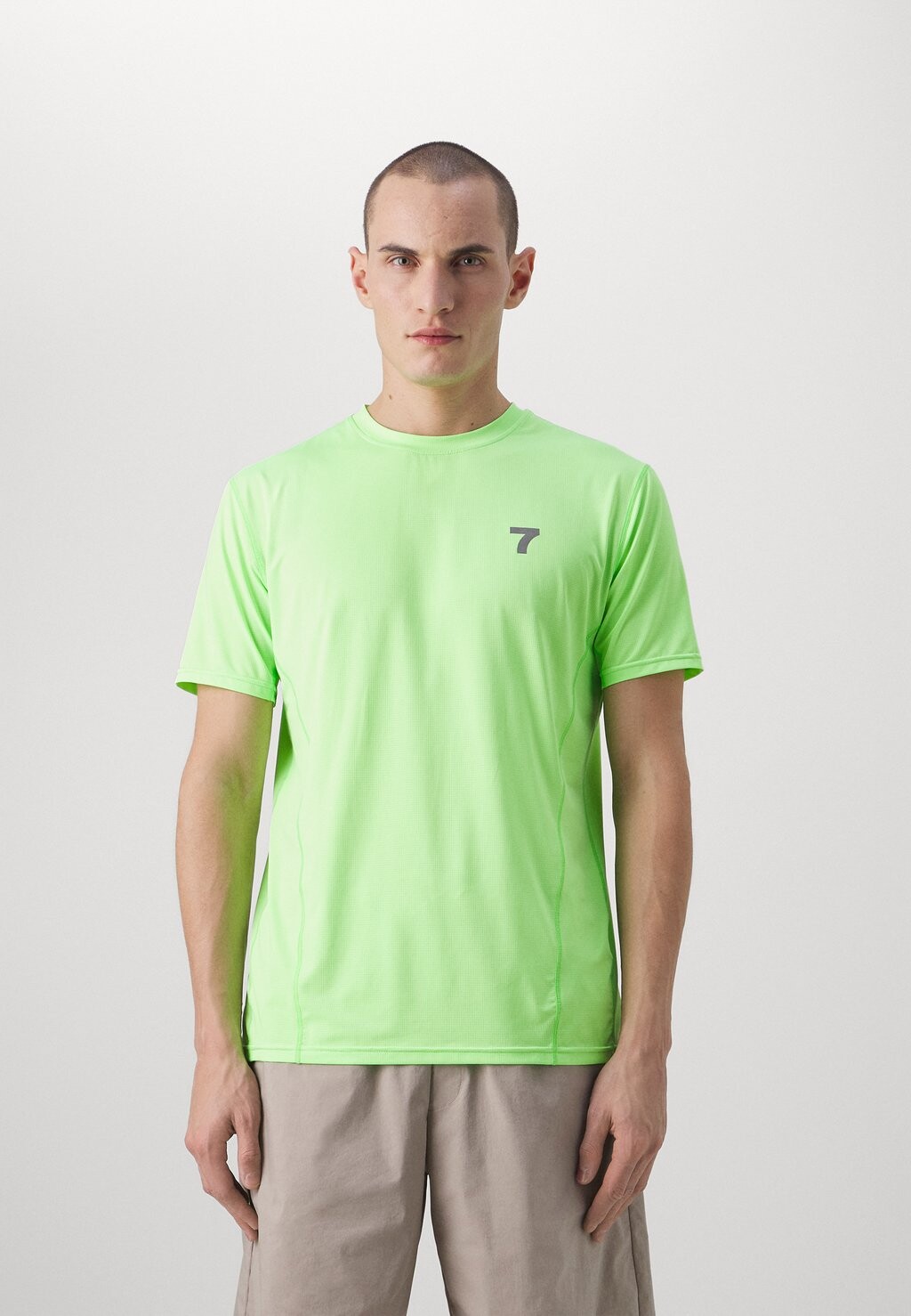 

Футболка с принтом Training Tee Unisex 7 DAYS Active, цвет green gecko