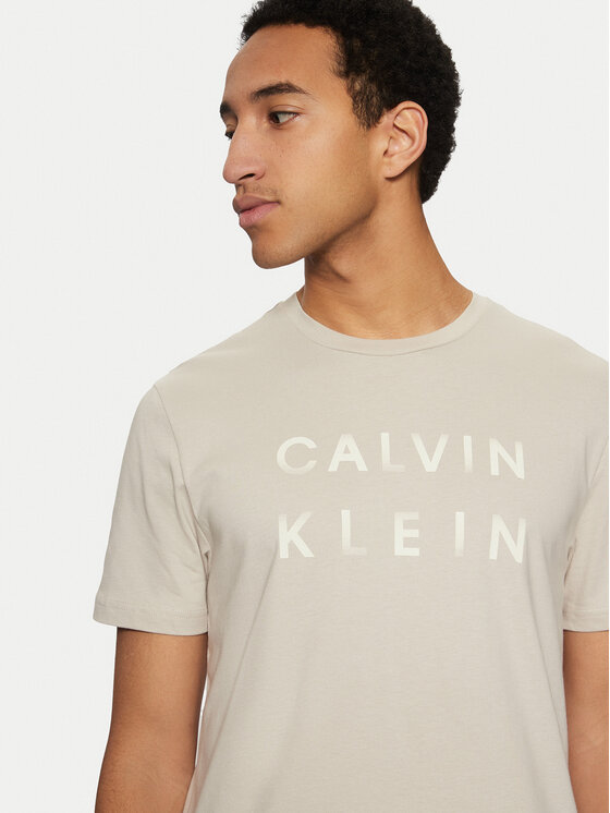 Футболка обычного кроя K10K114156 Calvin Klein, бежевый — фото 4