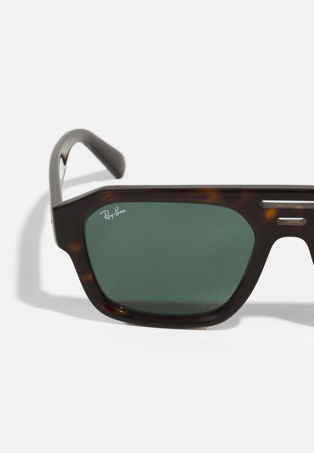 

Солнцезащитные очки Corrigan Unisex Ray-Ban, гавана/темно-зеленый