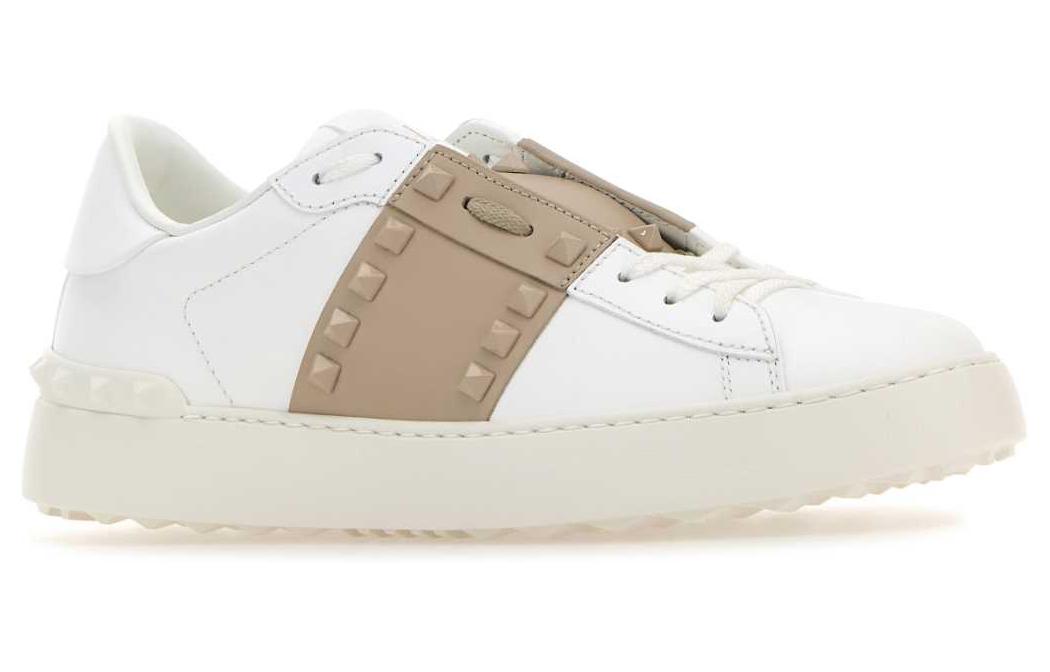 Женские кеды Garavani Rockstud Untitled Low Top Valentino белые — фото 3