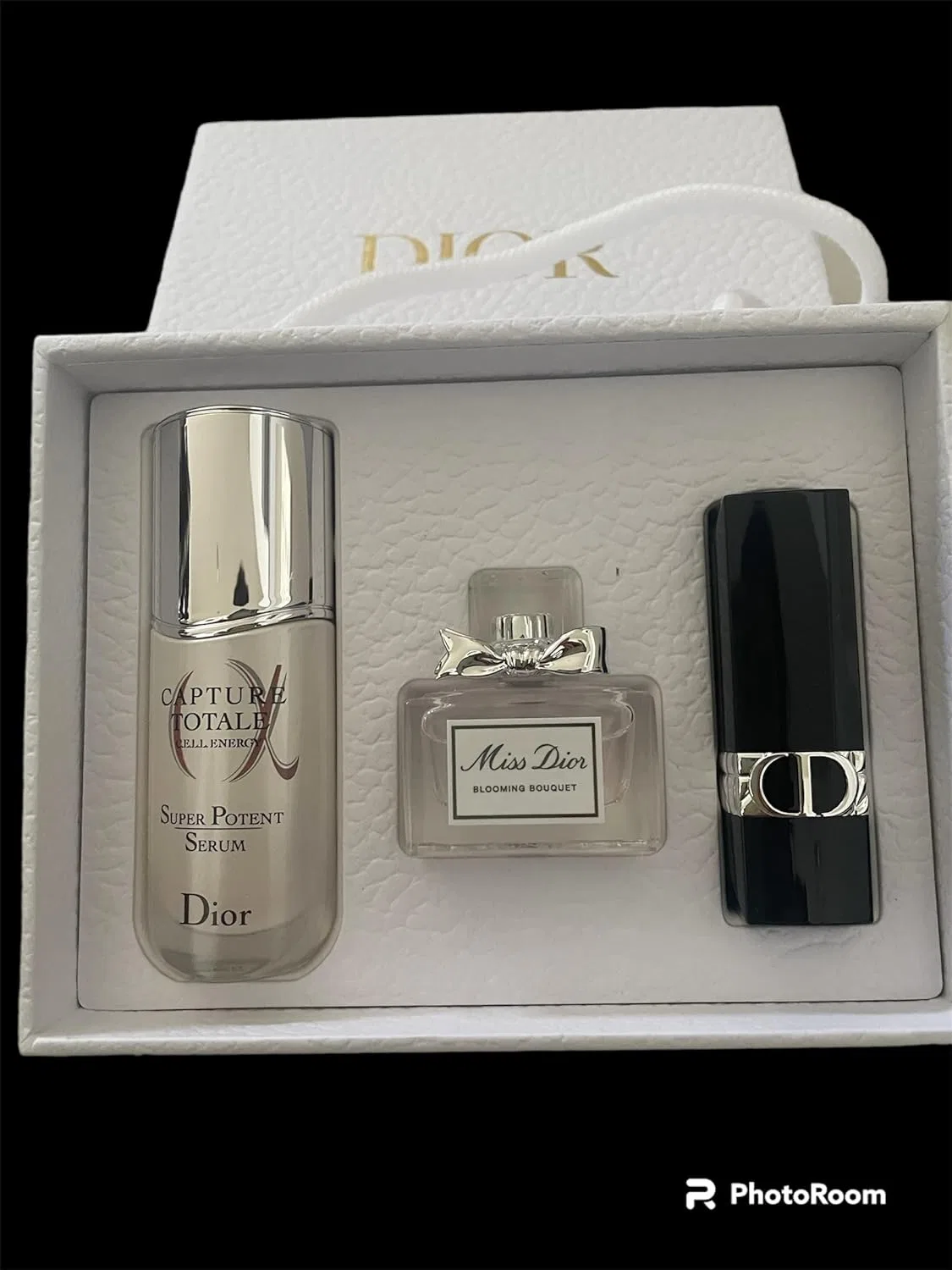 Набор для открытия Dior Discovery Kit с ароматом Miss Dior Blooming Bouquet, помадой Rouge Dior 999S и сывороткой Capture Total, 10 мл — фото 2