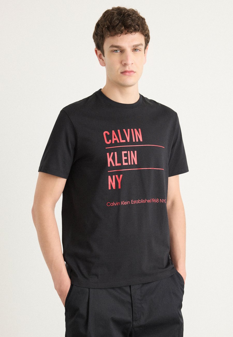 

Футболка Calvin Klein Jeans Print T-shirt, Black