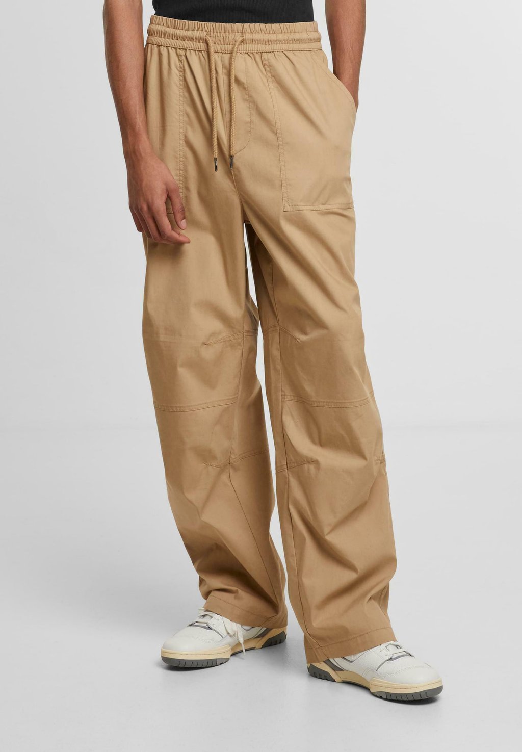 

Брюки LOOSE FIT WITH DARTS Urban Classics, бежевый