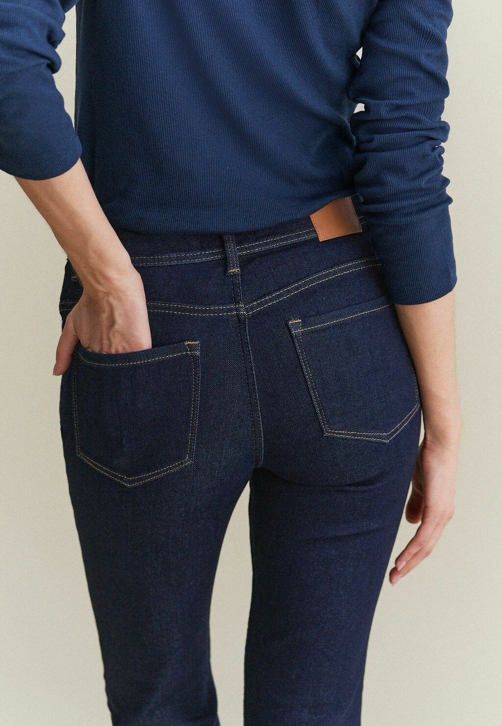 Джинсы Bootcut темно-синего цвета Next — фото 4