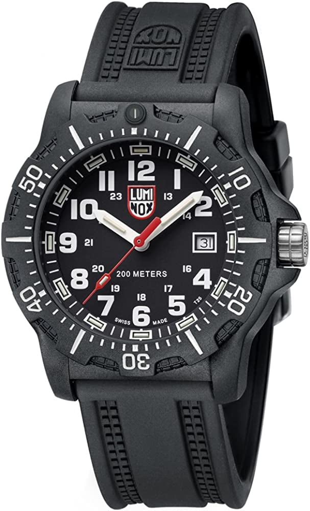

Мужские кварцевые часы Luminox Black Ops 8880 45 мм