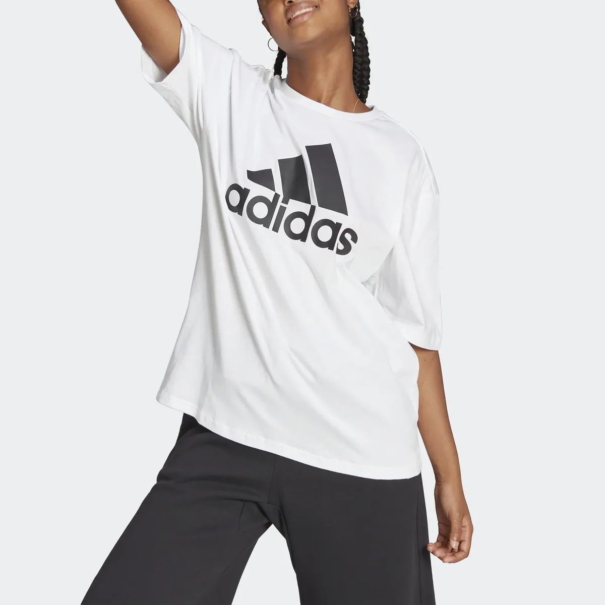 

Футболка Adidas Sportswear "ESSENTIALS BIG LOGO BOYFRIEND", белый