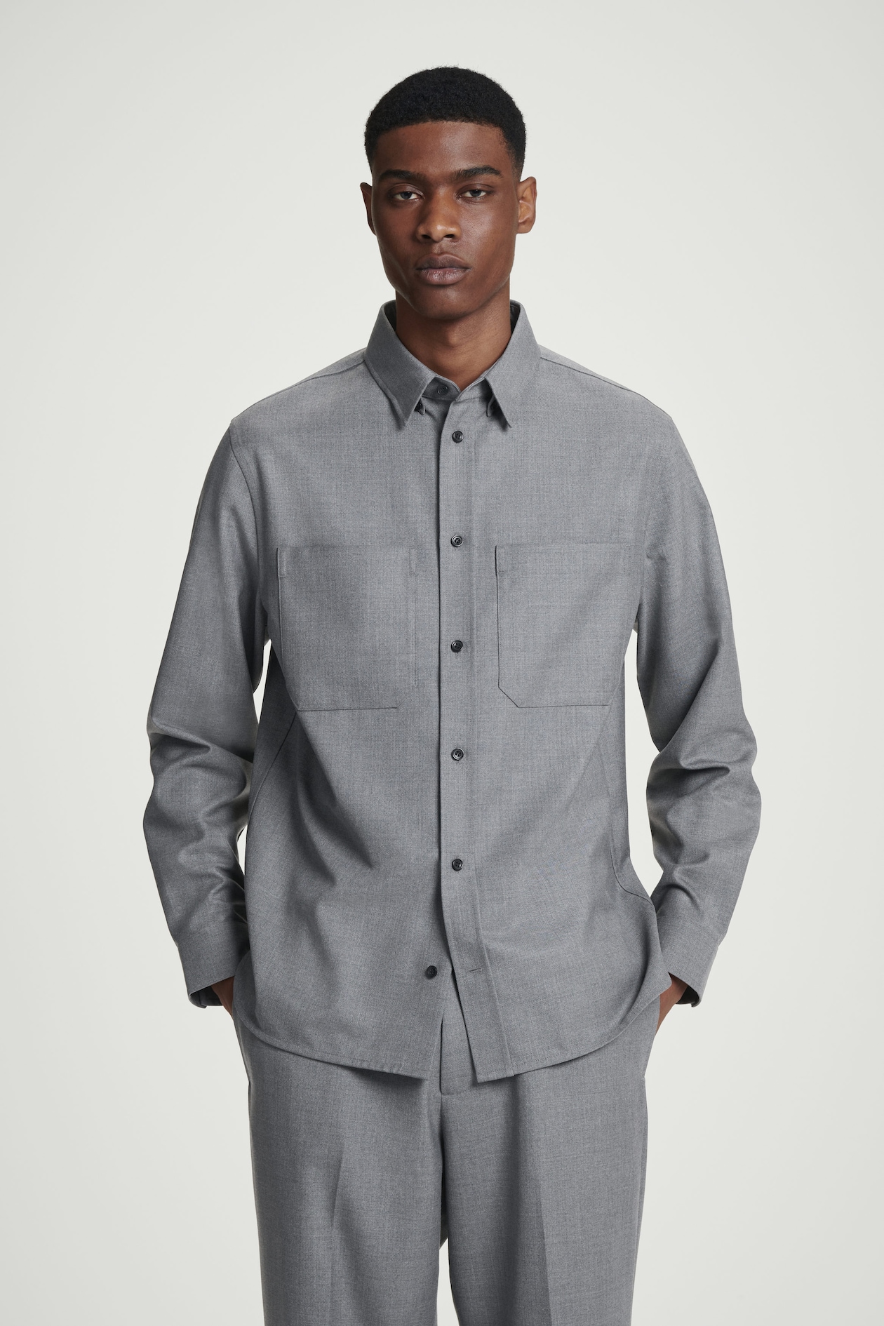 

Рубашка из смесовой шерсти-relaxed fit COS, серый