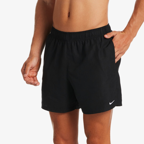 

Незаменимые шорты на коленях Nike, черный