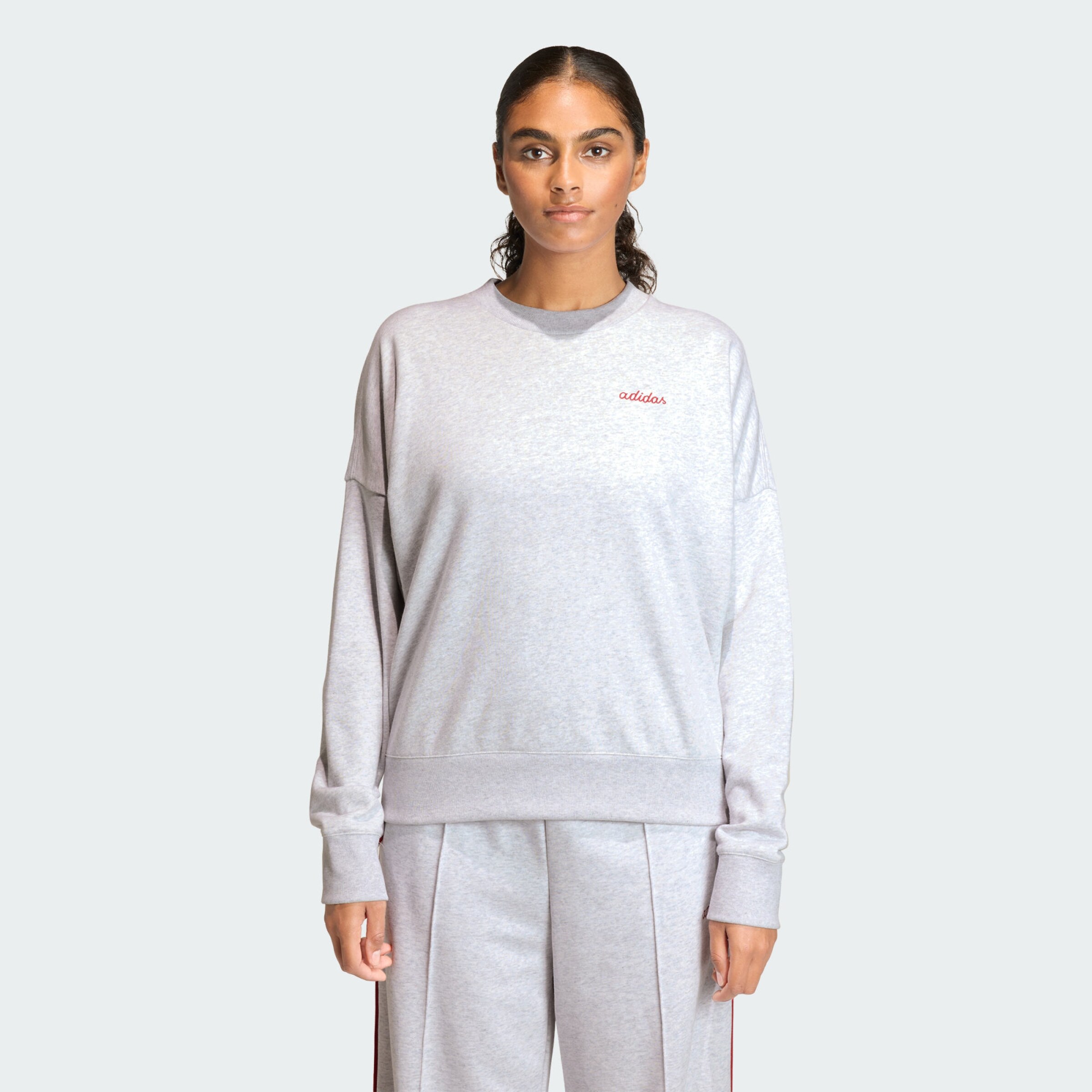 Adidas Sportswear Спортивный свитшот 'Seasonal Essentials' в крапчатом сером цвете — фото 2