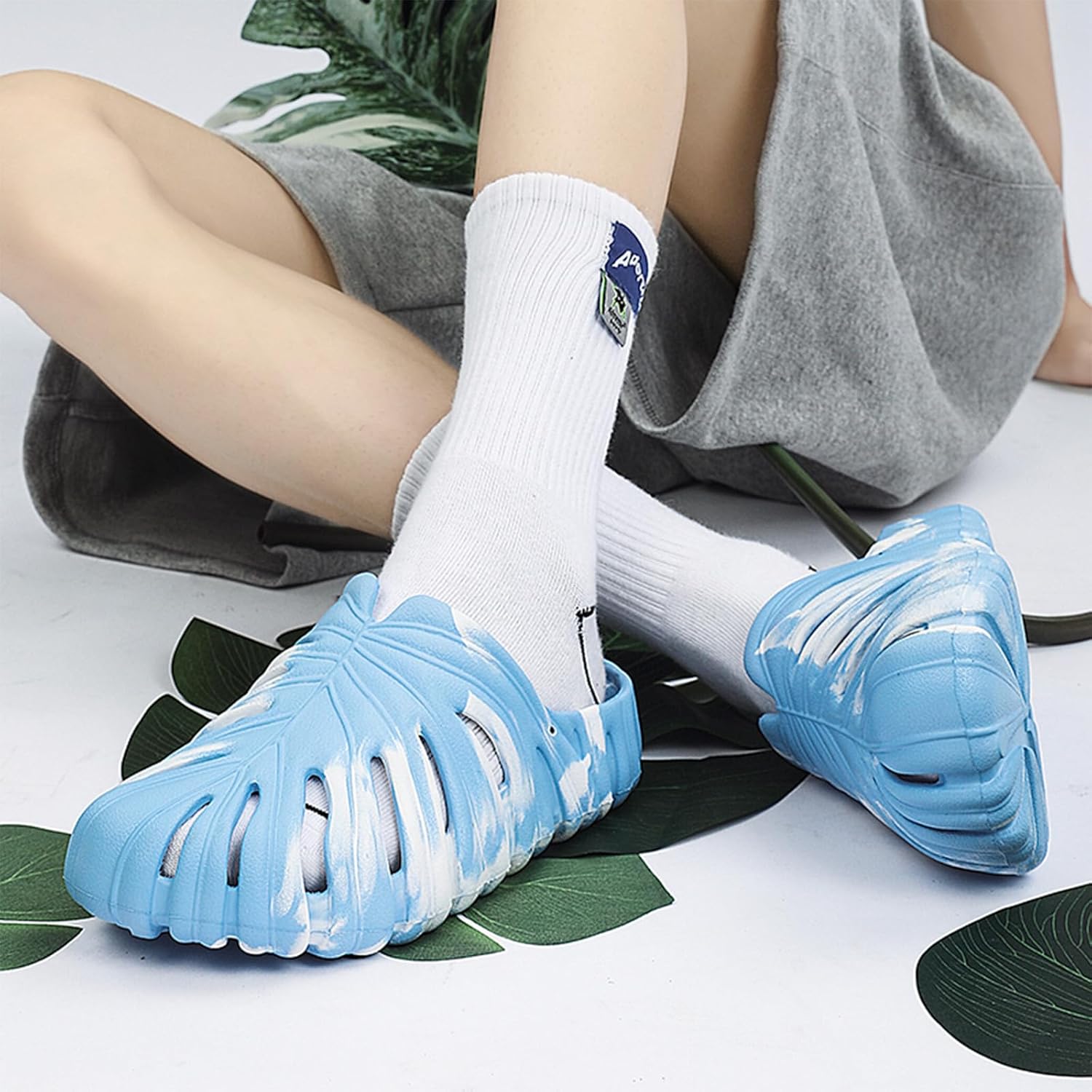 Тапочки Optigard Monstera для женщин и мужчин, толстая подошва из ЭВА, мягкие тапочки Monstera, нескользящие, быстросохнущие, дышащие пляжные шлепанцы Monstera, синий — фото 4