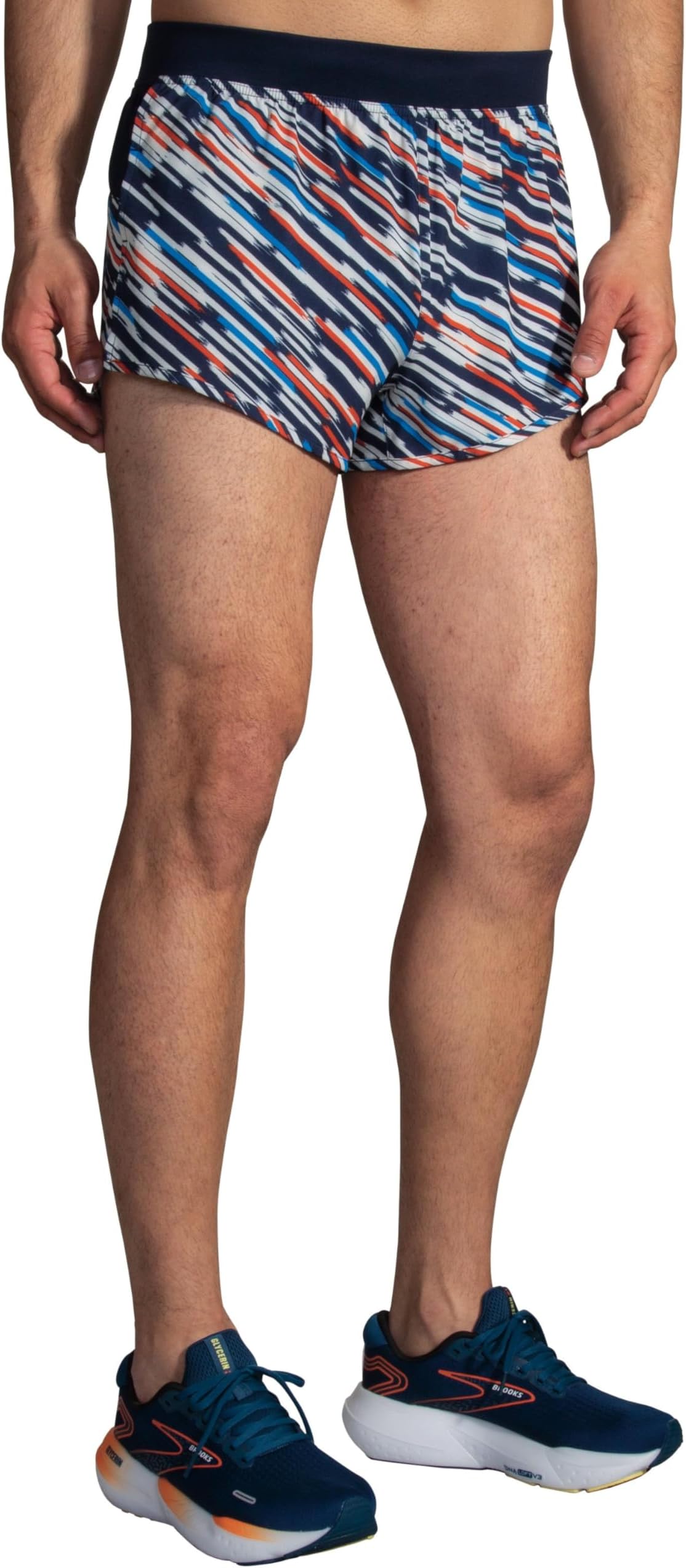 

Шорты Brooks Sherpa 3" Split Shorts, цвет Motion Print/Run USA 24